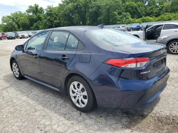 5YFEPMAE8MP170606 2021 TOYOTA COROLLA - Image 2