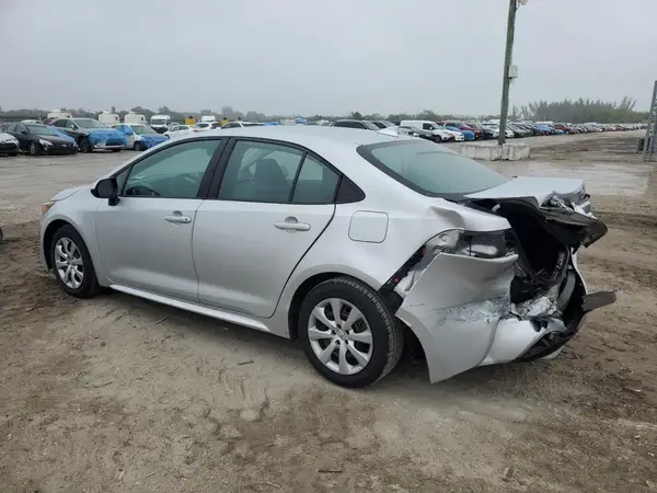 5YFEPMAE8MP172212 2021 TOYOTA COROLLA - Image 2