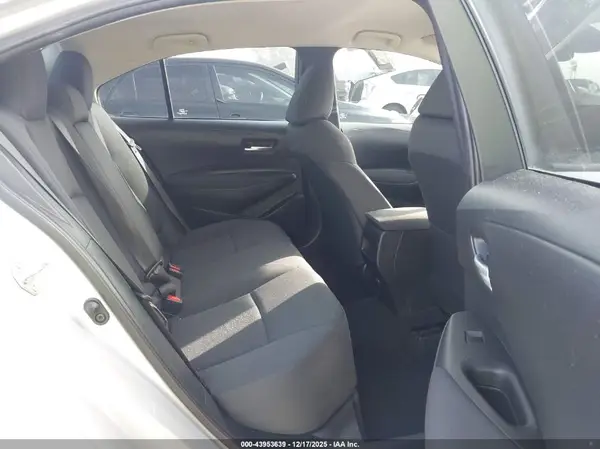 5YFEPMAE8MP173053 2021 TOYOTA COROLLA - Image 8