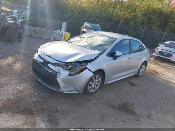 5YFEPMAE8MP178401 2021 TOYOTA COROLLA - Image 2