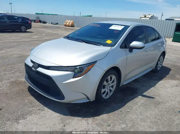5YFEPMAE8MP179063 2021 TOYOTA COROLLA - Image 2