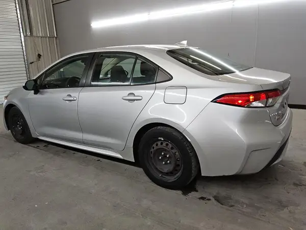 5YFEPMAE8MP184649 2021 TOYOTA COROLLA - Image 2