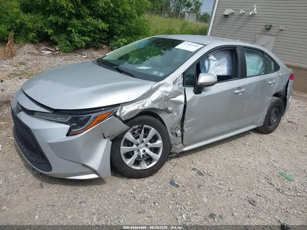 5YFEPMAE8MP186420 2021 TOYOTA COROLLA - Image 2