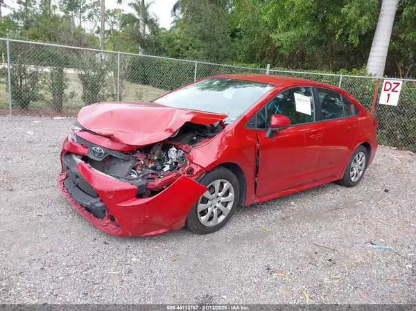 5YFEPMAE8MP188698 2021 TOYOTA COROLLA - Image 2