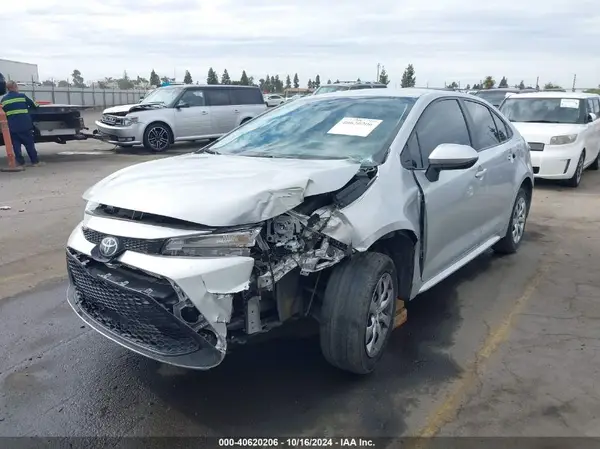 5YFEPMAE8MP205645 2021 TOYOTA COROLLA - Image 2