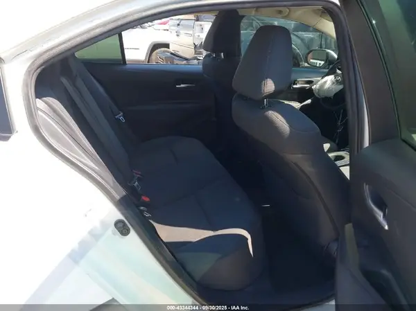 5YFEPMAE8MP207105 2021 TOYOTA COROLLA - Image 8