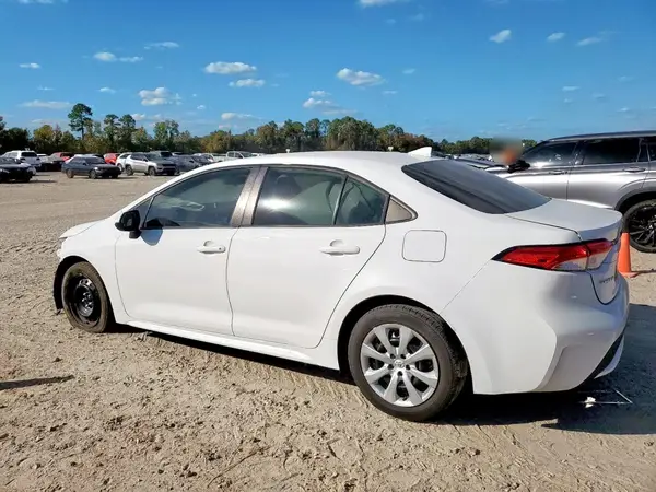5YFEPMAE8MP209369 2021 TOYOTA COROLLA - Image 2