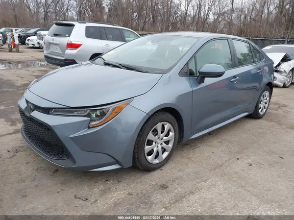 5YFEPMAE8MP214426 2021 TOYOTA COROLLA - Image 2