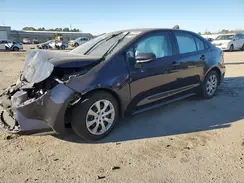 5YFEPMAE8MP215656 2021 TOYOTA COROLLA