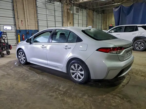5YFEPMAE8MP218248 2021 TOYOTA COROLLA - Image 2