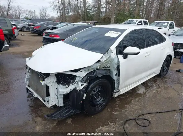 5YFEPMAE8MP222820 2021 TOYOTA COROLLA - Image 2