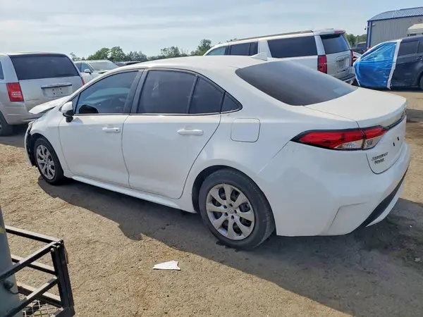 5YFEPMAE8MP223143 2021 TOYOTA COROLLA - Image 2