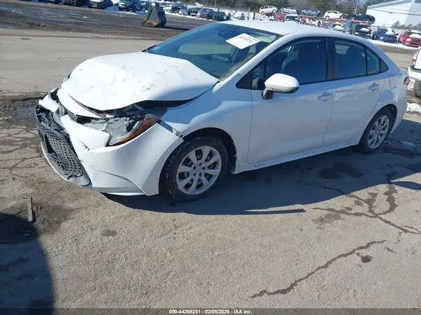 5YFEPMAE8MP225474 2021 TOYOTA COROLLA - Image 2