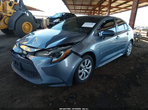 5YFEPMAE8MP225605 2021 TOYOTA COROLLA - Image 2