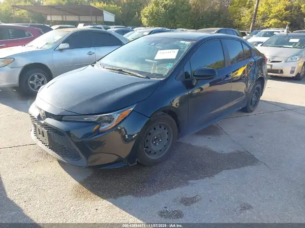 5YFEPMAE8MP226186 2021 TOYOTA COROLLA - Image 2