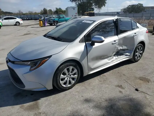 5YFEPMAE8MP231565 2021 TOYOTA COROLLA - Image 1