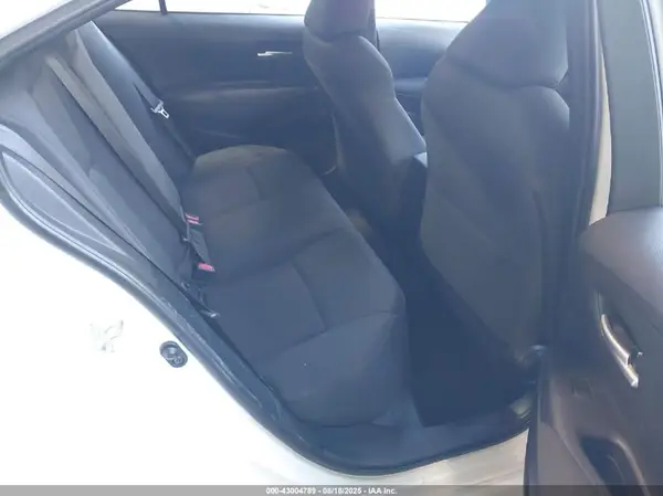 5YFEPMAE8MP245952 2021 TOYOTA COROLLA - Image 8