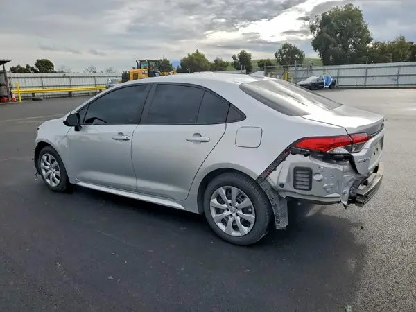 5YFEPMAE8MP246924 2021 TOYOTA COROLLA - Image 2