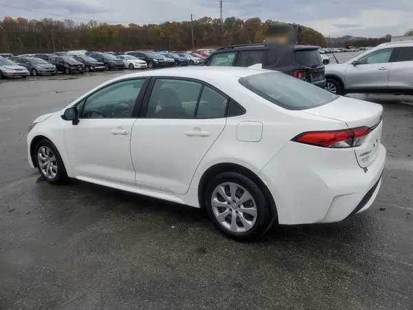 5YFEPMAE8MP250732 2021 TOYOTA COROLLA - Image 2