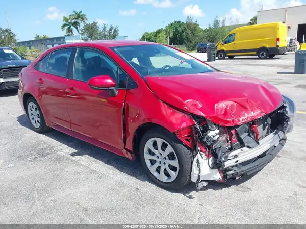 5YFEPMAE8MP255669 2021 TOYOTA COROLLA - Image 1