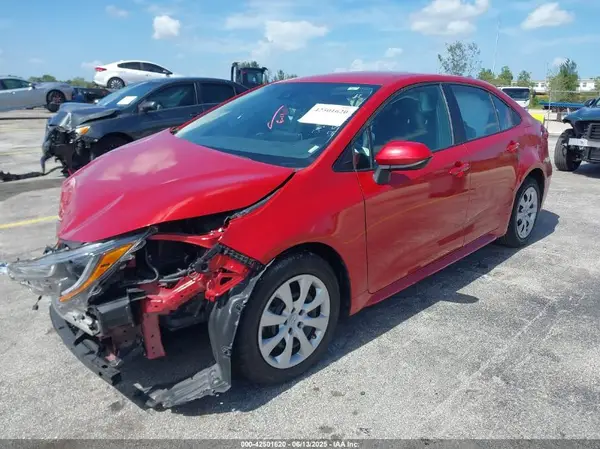 5YFEPMAE8MP255669 2021 TOYOTA COROLLA - Image 2