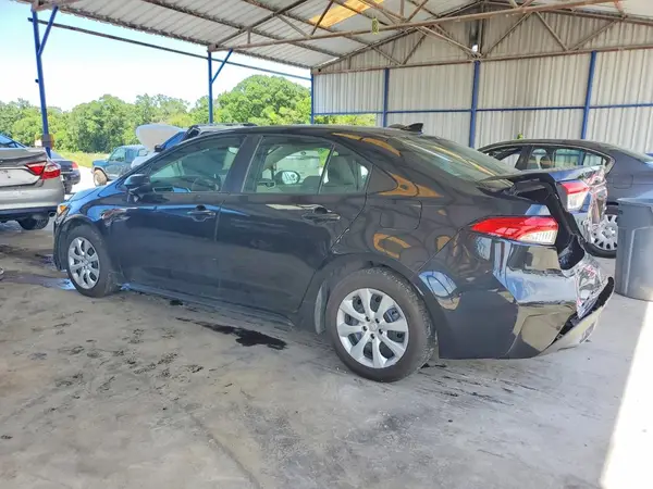 5YFEPMAE8MP266090 2021 TOYOTA COROLLA - Image 2