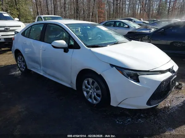 5YFEPMAE8MP266980 2021 TOYOTA COROLLA - Image 1