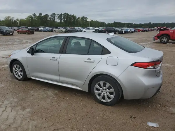 5YFEPMAE8NP272070 2022 TOYOTA COROLLA - Image 2