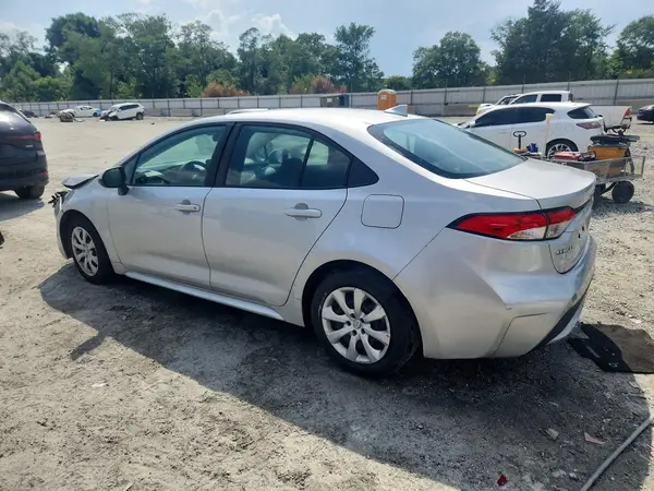 5YFEPMAE8NP273946 2022 TOYOTA COROLLA - Image 2