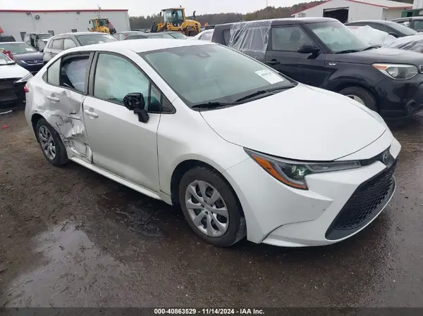 5YFEPMAE8NP279214 2022 TOYOTA COROLLA - Image 1