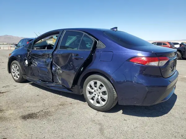 5YFEPMAE8NP289404 2022 TOYOTA COROLLA - Image 2