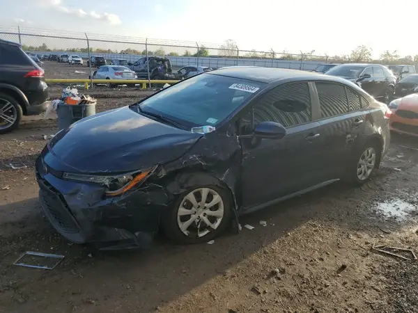 5YFEPMAE8NP290052 2022 TOYOTA COROLLA - Image 1