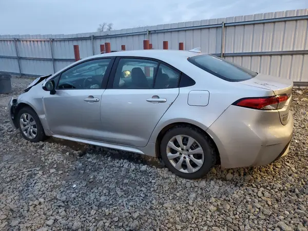5YFEPMAE8NP298149 2022 TOYOTA COROLLA - Image 2