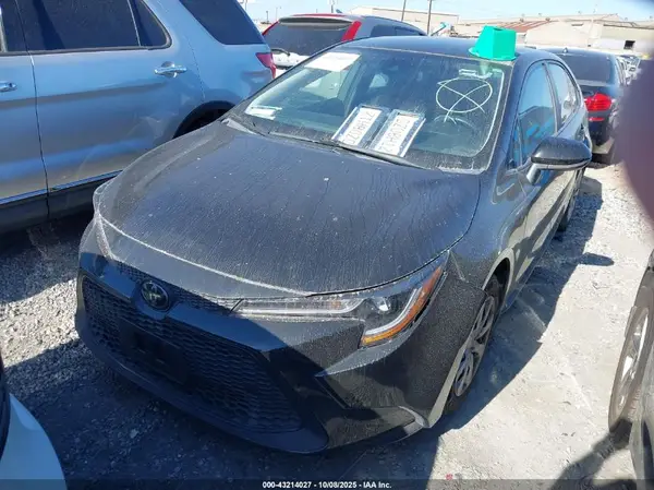 5YFEPMAE8NP301390 2022 TOYOTA COROLLA - Image 2