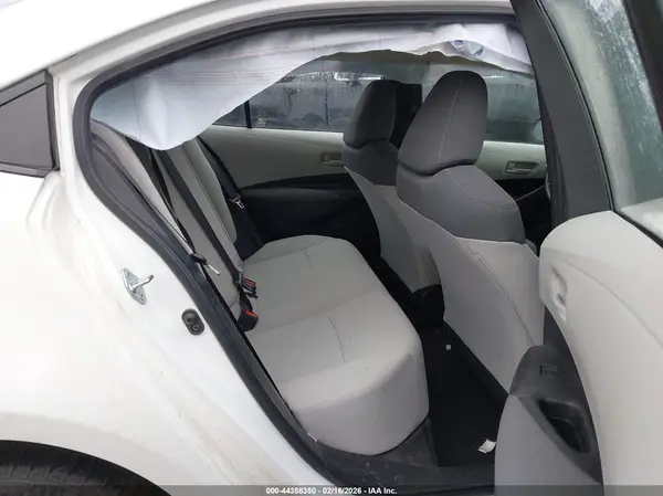 5YFEPMAE8NP307853 2022 TOYOTA COROLLA - Image 8