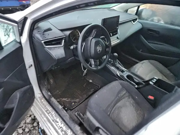 5YFEPMAE8NP309375 2022 TOYOTA COROLLA - Image 8
