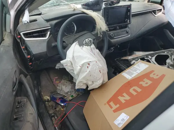 5YFEPMAE8NP311045 2022 TOYOTA COROLLA - Image 8