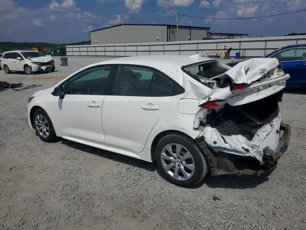 5YFEPMAE8NP311921 2022 TOYOTA COROLLA - Image 2