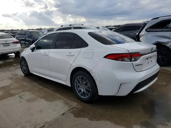 5YFEPMAE8NP320859 2022 TOYOTA COROLLA - Image 2