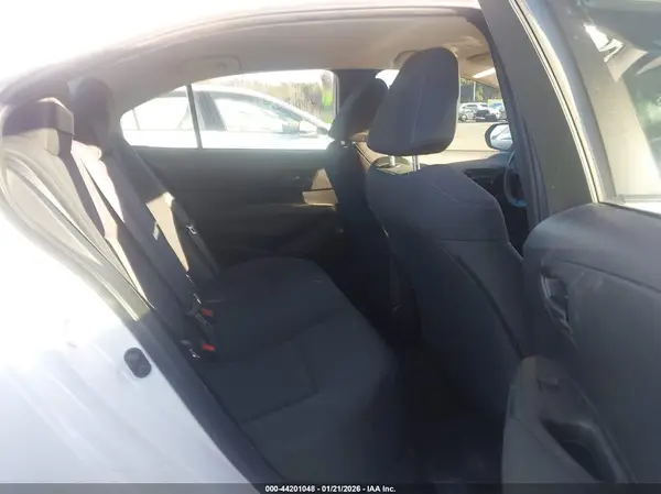 5YFEPMAE8NP323969 2022 TOYOTA COROLLA - Image 8