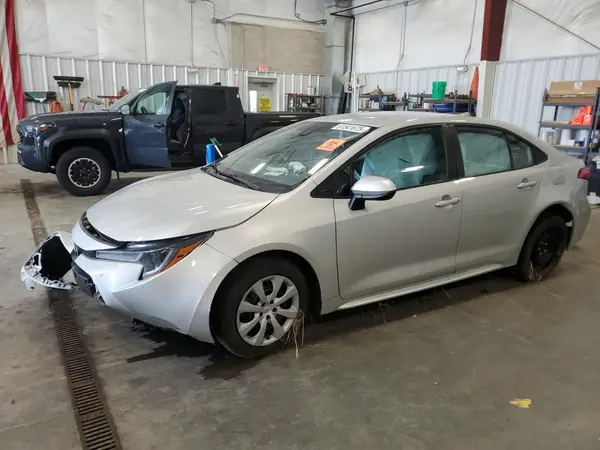 5YFEPMAE8NP327200 2022 TOYOTA COROLLA - Image 1