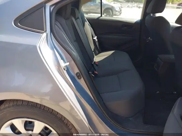 5YFEPMAE8NP327617 2022 TOYOTA COROLLA - Image 8