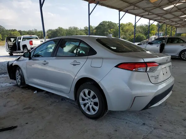 5YFEPMAE8NP336687 2022 TOYOTA COROLLA - Image 2
