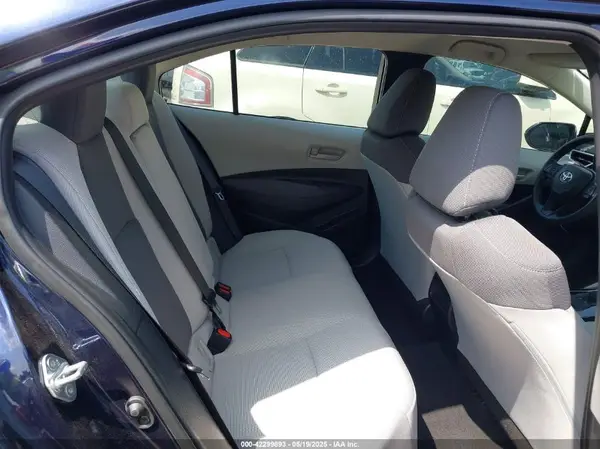 5YFEPMAE8NP338262 2022 TOYOTA COROLLA - Image 8