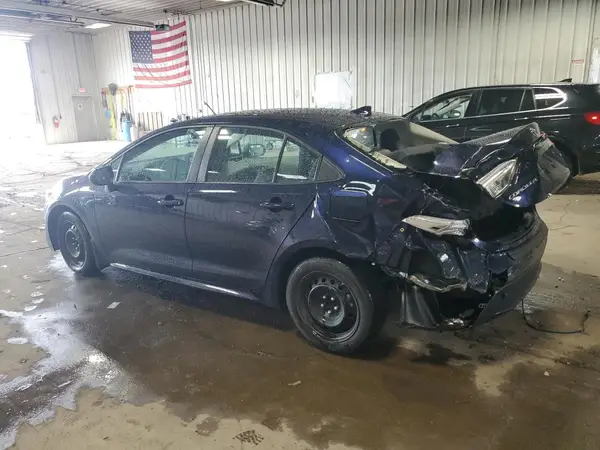 5YFEPMAE8NP343459 2022 TOYOTA COROLLA - Image 2