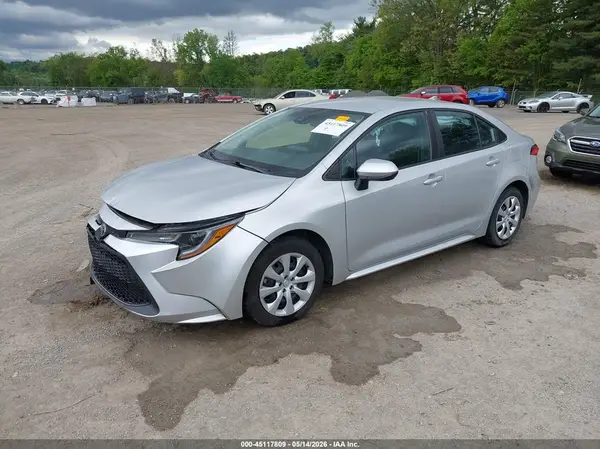 5YFEPMAE8NP353196 2022 TOYOTA COROLLA - Image 2