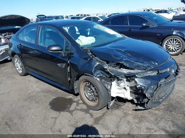 5YFEPMAE8NP354980 2022 TOYOTA COROLLA - Image 1