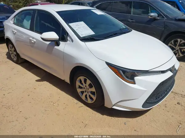 5YFEPMAE8NP355840 2022 TOYOTA COROLLA - Image 1