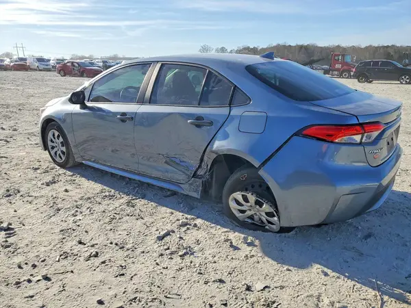 5YFEPMAE8NP359824 2022 TOYOTA COROLLA - Image 2