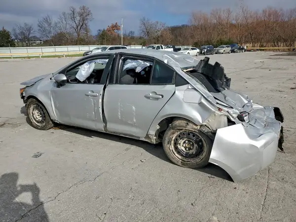 5YFEPMAE8NP360939 2022 TOYOTA COROLLA - Image 2